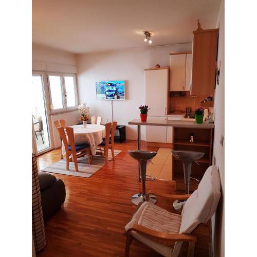 Apartment Ante