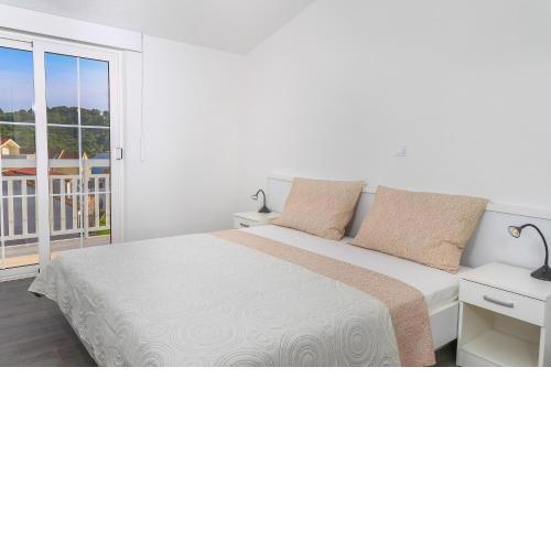 Apartment Ante