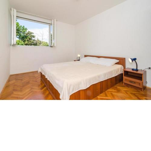 Apartment Antun