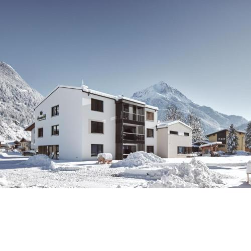 Apartment Apart Hanna am Hannesnhof by Interhome