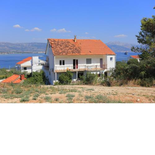 Apartment Arbanija 1125a