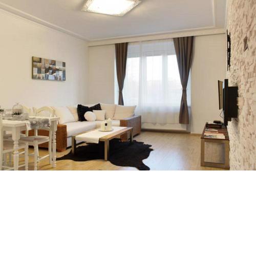 Apartment Argentinská 8