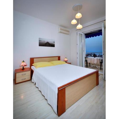 APARTMENT ARIA