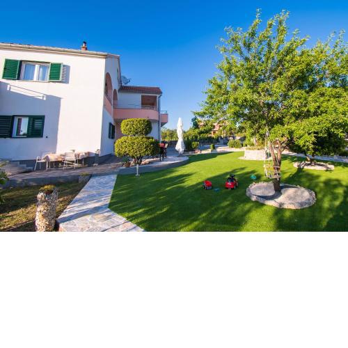 Apartment Ariela