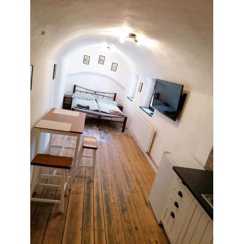 Apartment B B B