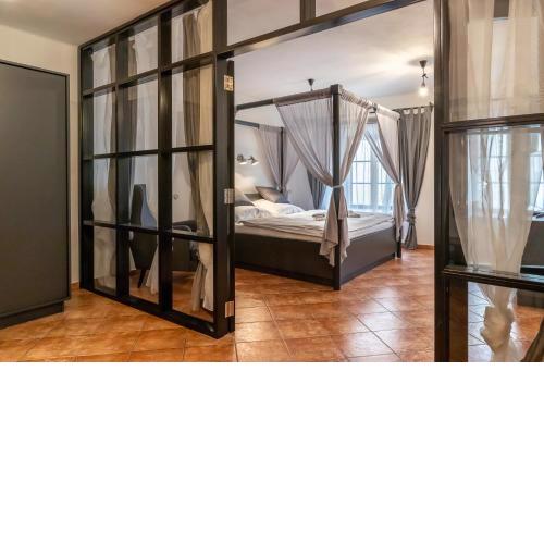 Apartment Baron