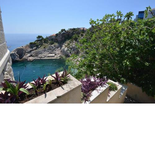 Apartment Bellevue - Three Bedroom Apartment with Terrace and Sea View