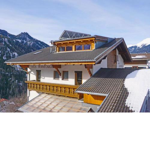 Apartment Berneckblick by Interhome