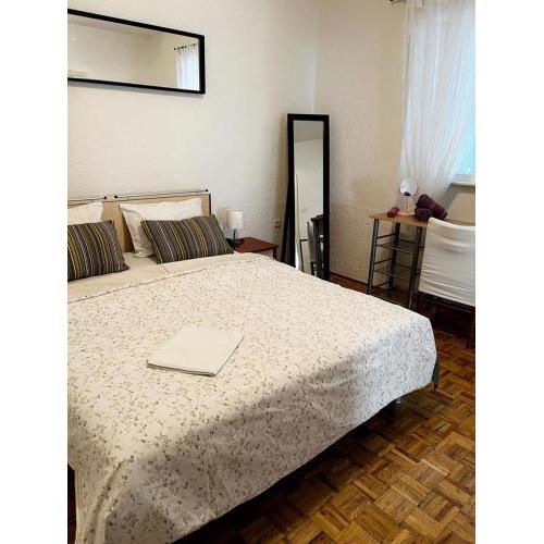 Apartment B&L