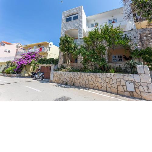 Apartment Branka Kustura 2