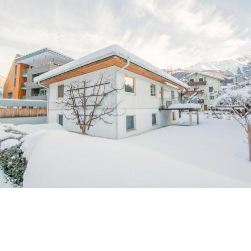 Apartment Christine by Interhome