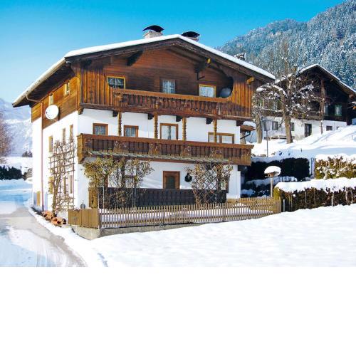 Apartment Comfortappart Eberharter by Interhome