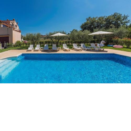 Apartment Complex Vetrina-Shared Pool