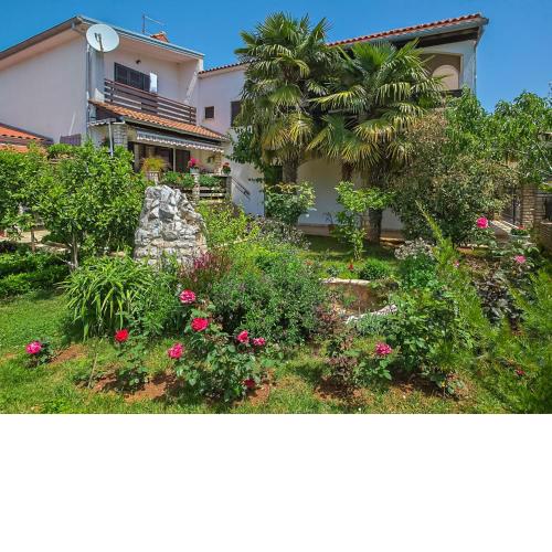 Apartment Danica-2 by Interhome