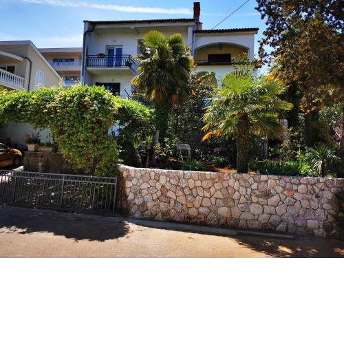 Apartment Dasek II, Njivice