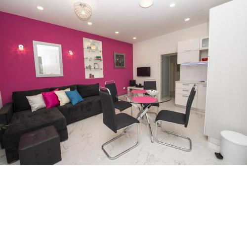 Apartment Dea II