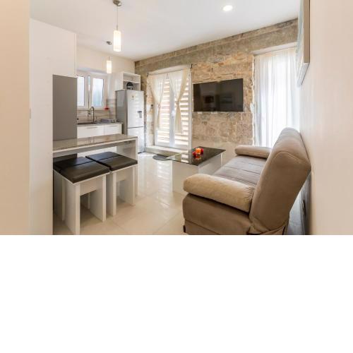 Apartment DeLux