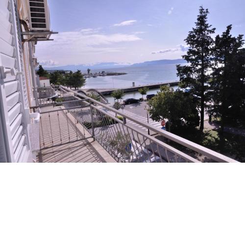 Apartment Distinctive