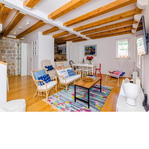 Apartment Domino 18 - Duplex Two Bedroom Apartment with City View