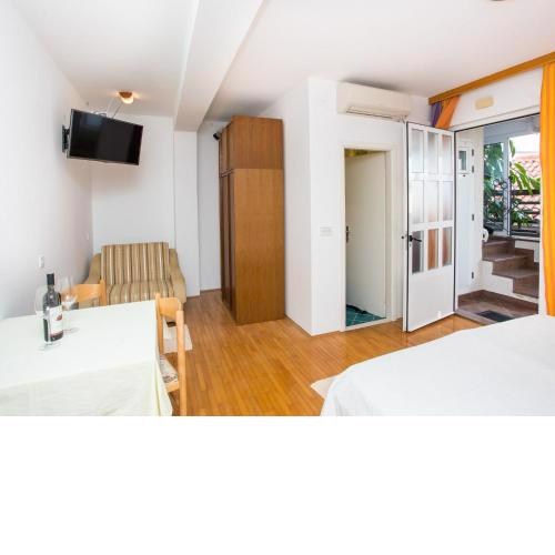 Apartment Dorina - Studio Apartment