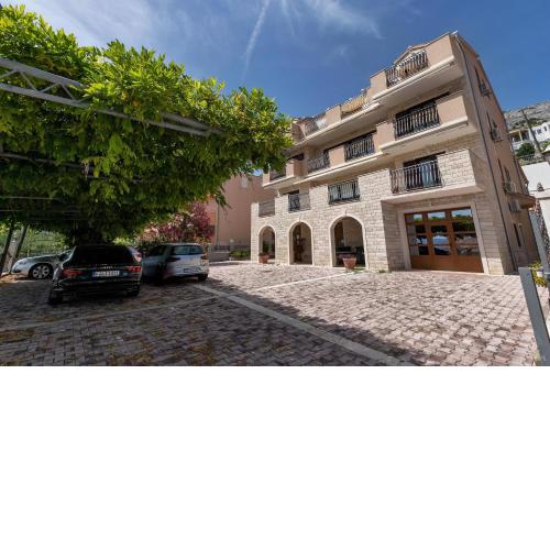 Apartment Duce 10303a