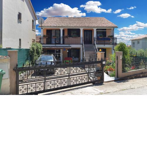 Apartment Dulijana 2042