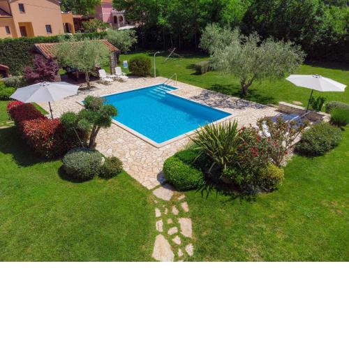 Apartment Fiore-2 by Interhome