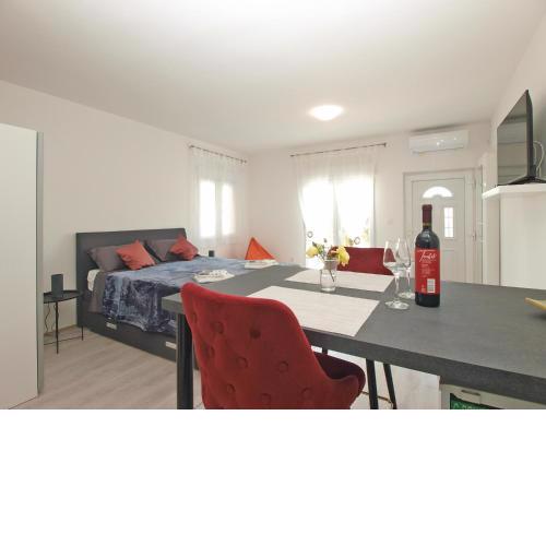 Apartment Florinda 2091