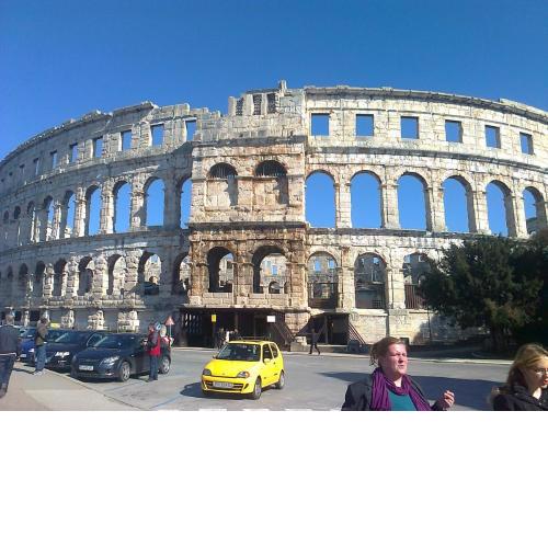 Apartment for Holidays in Pula