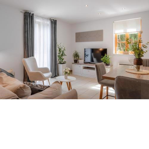 Apartment Four Seasons