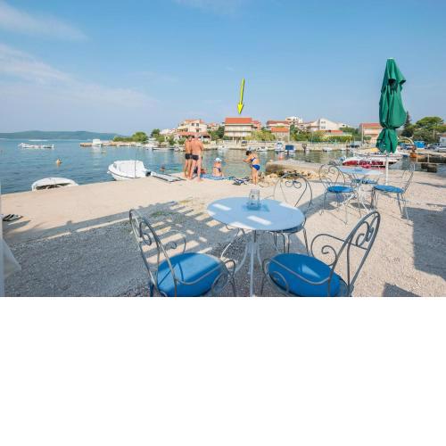 Apartment Frane