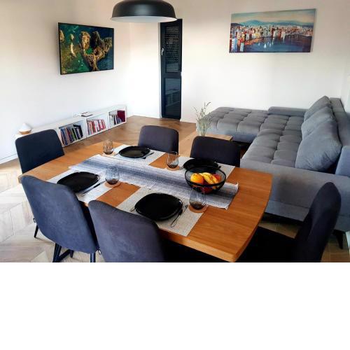Apartment FRANKO in Podstrana