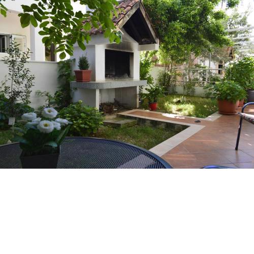 Apartment Garden