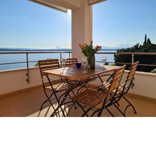 Apartment Golden View Dramalj