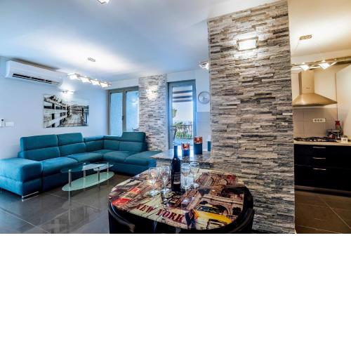 Apartment Gordan