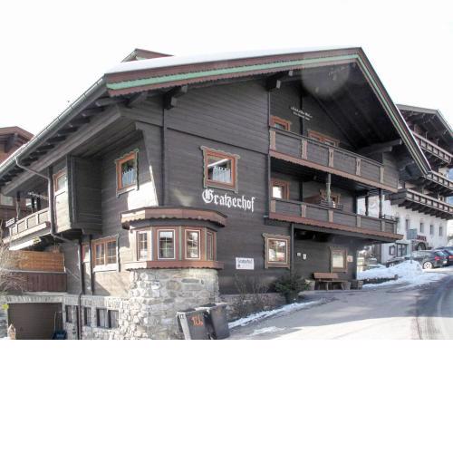 Apartment Gratzerhof-2 by Interhome