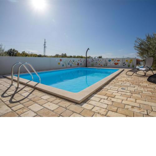 Apartment Heidi-2 by Interhome