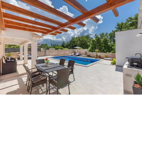 Apartment Holiday home DoMa, Čilipi near Dubrovnik