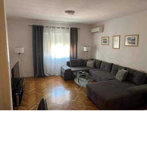 Apartment in center