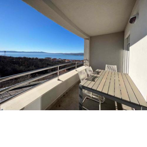 Apartment in Crikvenica 42636