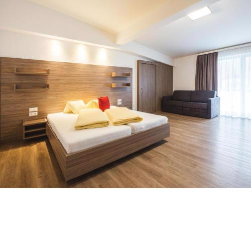 Apartment in Kleinarl with ski room