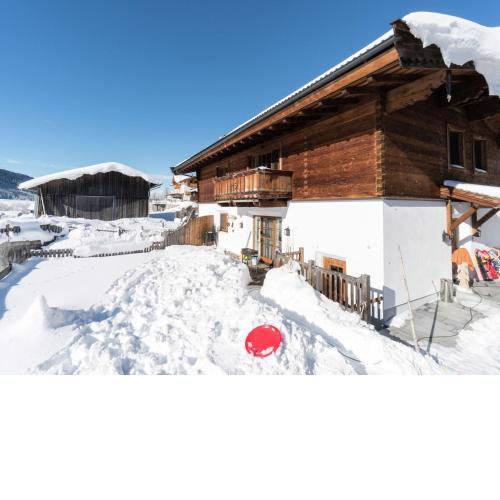 Apartment in Leogang with sauna near ski area