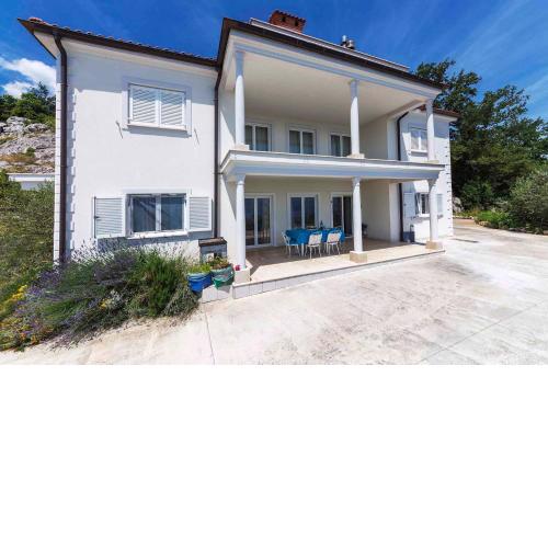 Apartment in Liganj 35553
