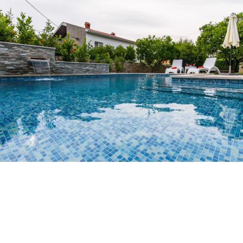 Apartment in Okrug Gornji with sea view, terrace, air conditioning, WiFi 3436-3