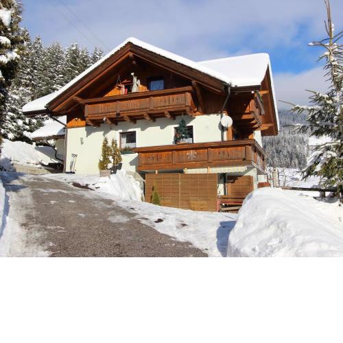 Apartment in Salzburger Land with balcony