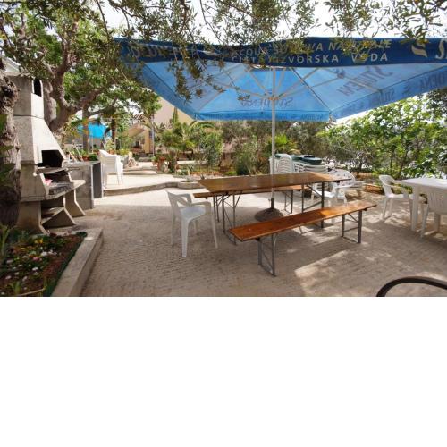 Apartment in Stara Novalja with sea view, terrace, air conditioning, WiFi (183-3)
