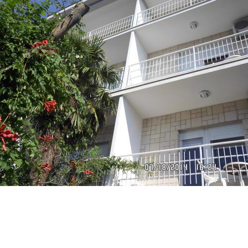 Apartment in Sukosan/Zadar Riviera 8202