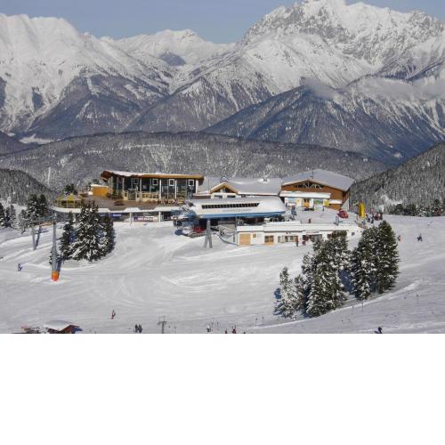 Apartment in Umhausen near the ski area