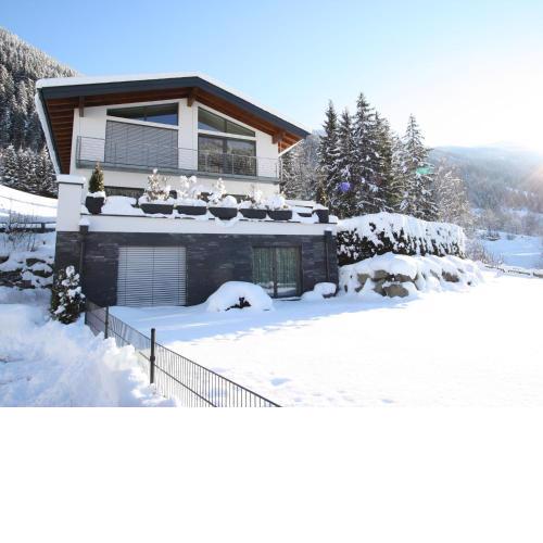 Apartment in Untertauern near ski area