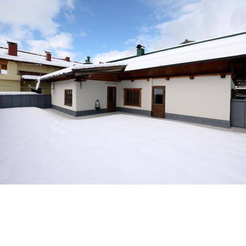 Apartment in Uttendorf with terrace
